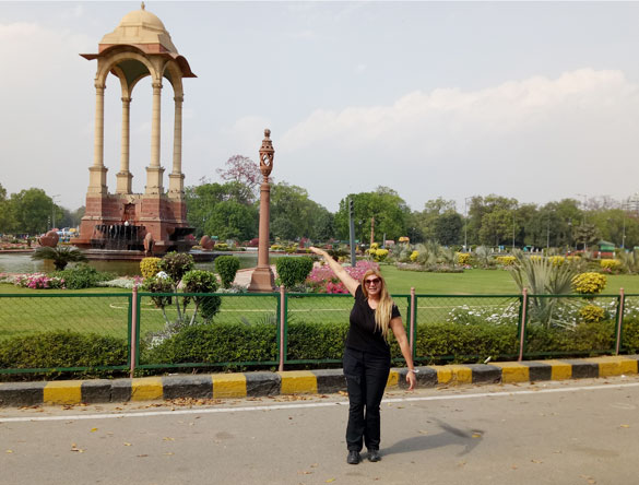 Guest Nidia during Delhi Tour India Gate