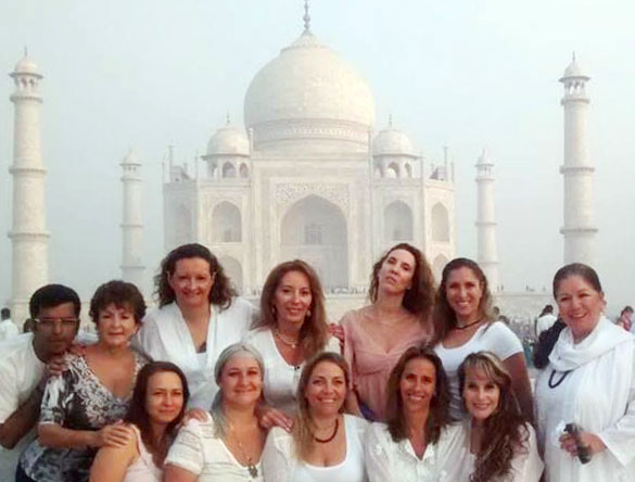 Taj Mahal Group Tour